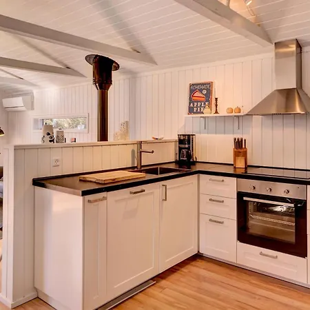 Vakantiehuis Bylgja - 1-7km From The Sea By Interhome Blokhus