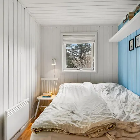Bylgja - 1-7km From The Sea By Interhome Блокхус